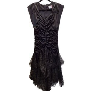 Vintage Isadora Black Tiered Lace Bodycon Maxi Formal Dress